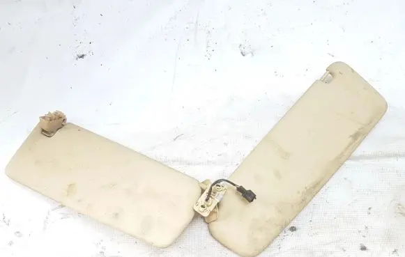 Volkswagen Touareg I Sun visor 7L6857552