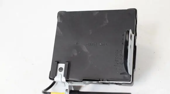 Hyundai Santa Fe Central body control module 954002B490