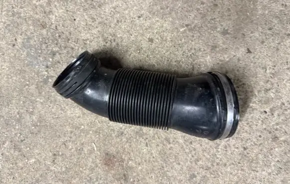 Seat Leon (5F) Air intake duct part 5Q0129684C