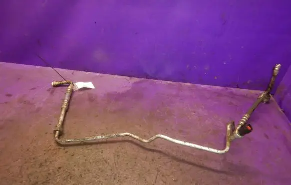 Ford Focus C-MAX Air conditioning (A/C) pipe/hose