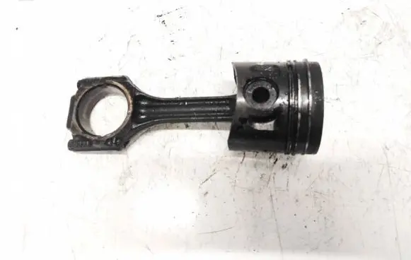 Audi A4 S4 B5 8D Piston with connecting rod