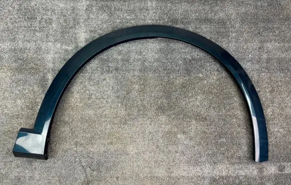 Audi e-tron Front arch trim 4KE853718 L132 4KE853718A