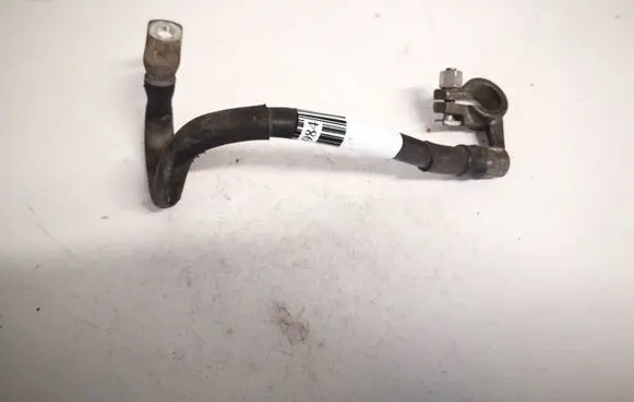 Volkswagen Caddy Positive cable (battery)