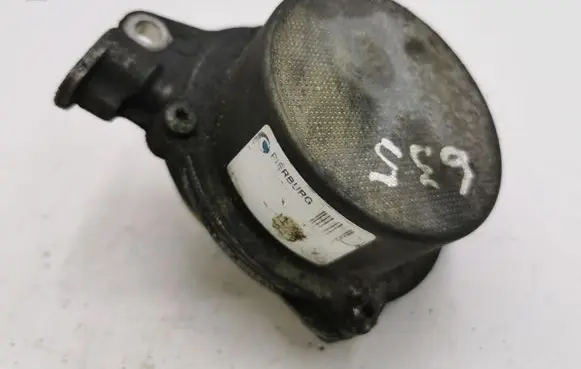 BMW 5 E60 E61 Vacuum pump