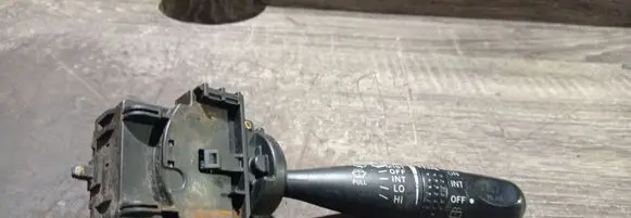 Toyota Corolla E120 E130 Indicator stalk 173647