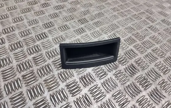 BMW 5 E60 E61 Dashboard storage box/compartment 7059956 314210000 S4159SA110
