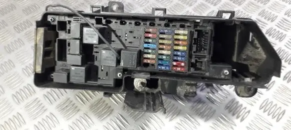 Volvo S80 Fuse box set 9494210