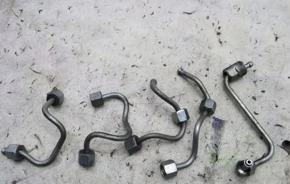 Renault Captur Fuel return line/hose GMAUTO4574097