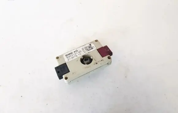BMW 3 E90 E91 Antenna control unit 21367510 6953191-01