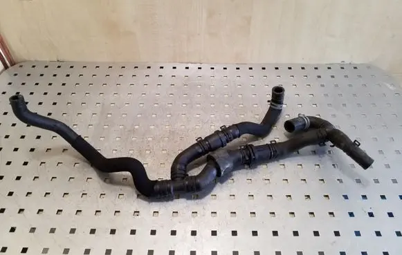 Audi A4 S4 B8 8K Engine coolant pipe/hose