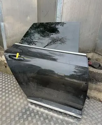 Rear door