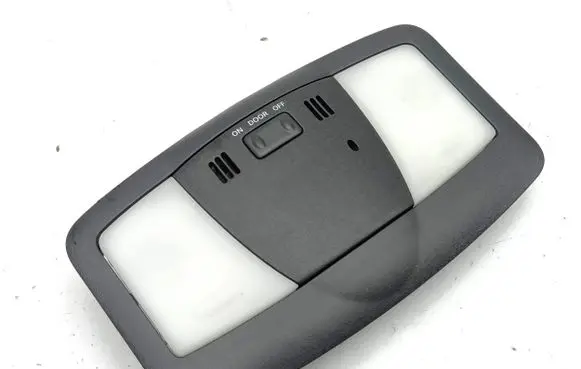 Nissan 370Z Front seat light
