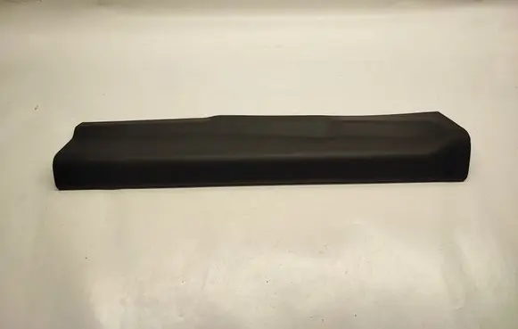 Ford Mustang VI Front sill trim cover FR3B6313200AFW