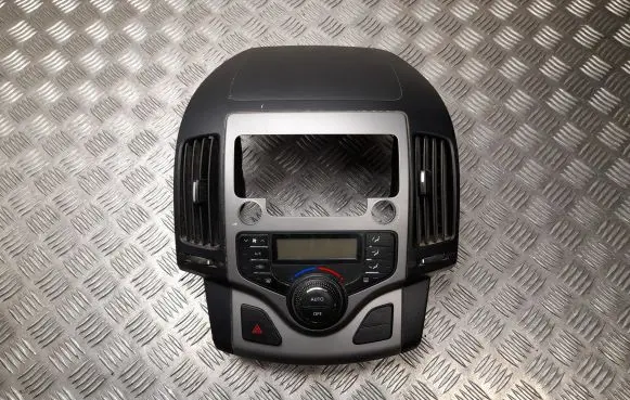Hyundai i30 Climate control unit 972502R600