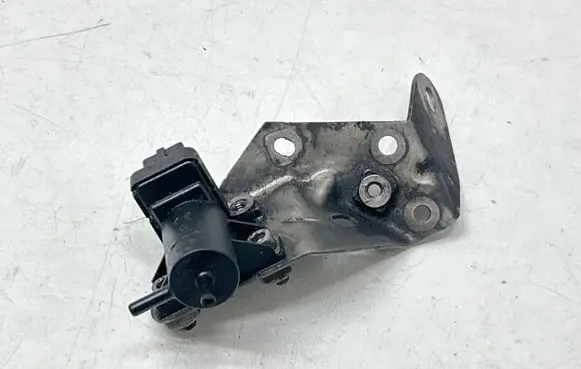 Nissan Navara D23 Turbo solenoid valve 8200762162