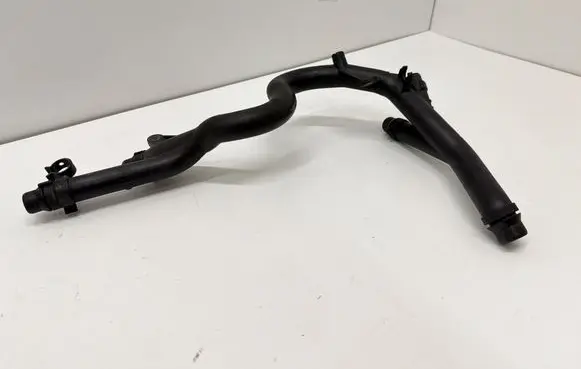 BMW 5 E60 E61 Coolant pipe/hose 