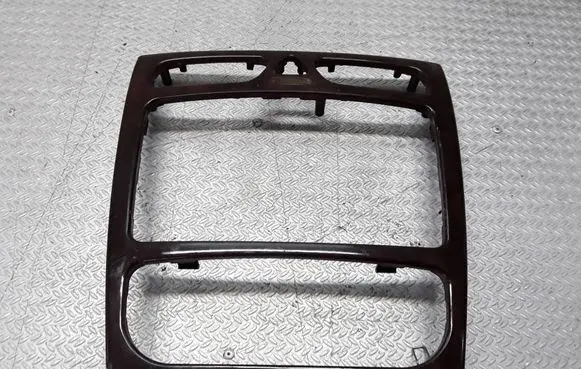 Mercedes-Benz C W203 Radio/GPS head unit trim A2036804639