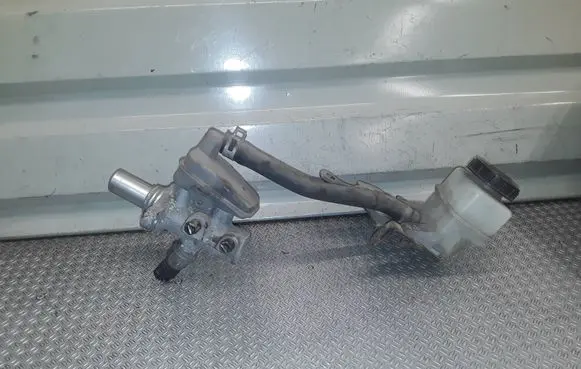Nissan Murano Z50 Master brake cylinder 