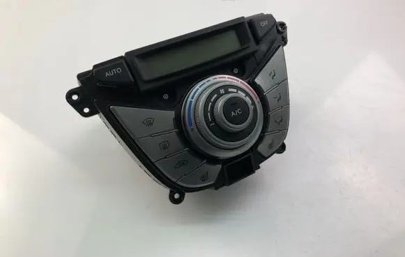 Hyundai i20 (PB PBT) Climate control unit 972501K250