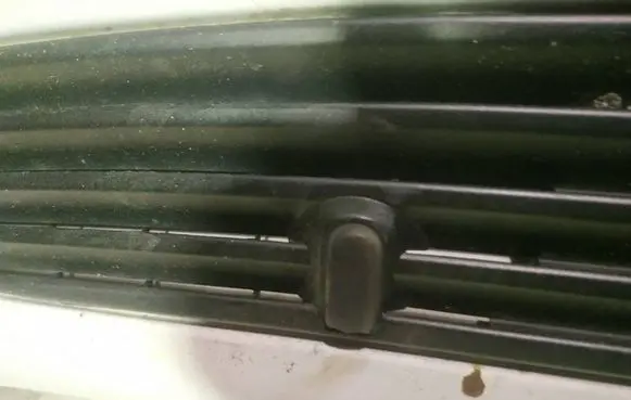 Volkswagen Transporter - Caravelle T4 Windshield washer spray nozzle 