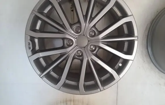 Renault Megane IV R18 alloy rim 403004038R