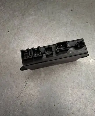 Mercedes-Benz E W211 Gateway control module A2114452500 A2115403545