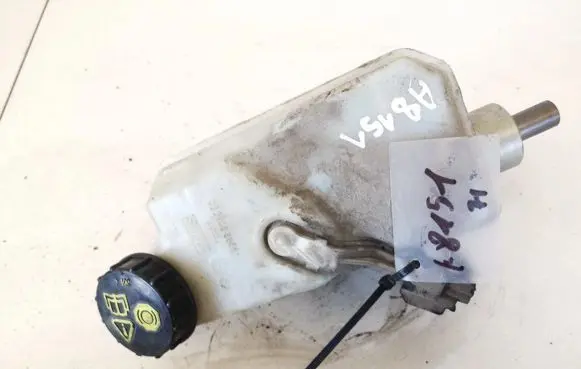 Volvo V50 Brake fluid reservoir 03350886551