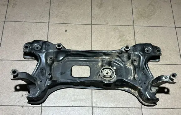 Volkswagen Caddy Front subframe 1K0199868