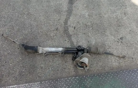 Ford Mondeo Mk III Steering rack 1S7C3200