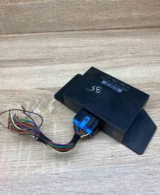Volkswagen PASSAT B5 Comfort/convenience module 1J0959799H 5DK007951 WithPlug
