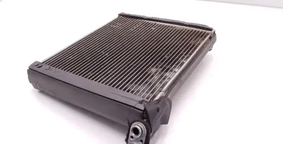Air conditioning (A/C) radiator (interior)