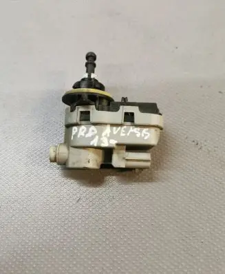 Toyota Avensis T270 Headlight level adjustment motor 