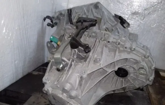 Nissan Qashqai Manual 6 speed gearbox TL4137 R179173 320103418R