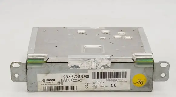 Peugeot 208 I Radio/CD/DVD/GPS head unit 9822730080