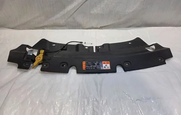 Ford Kuga II Radiator support slam panel GJ5416613AA