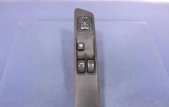 Mitsubishi Pajero Pinin Electric window control switch