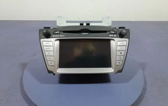 Hyundai ix35 Radio/CD/DVD/GPS head unit 965602Y500TAN