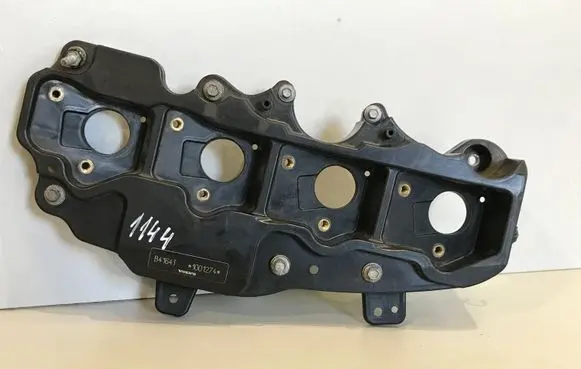 Volvo S60 Rocker cam cover BM5G12257EA B4164T