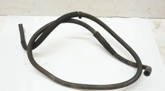 Volvo XC90 Engine coolant pipe/hose