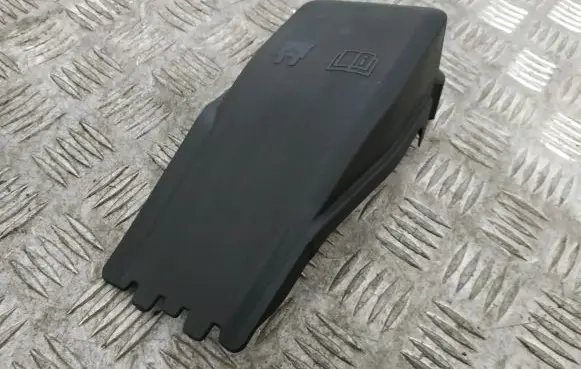 Volvo XC60 Fuse box cover 31337340 6G9T14A076L