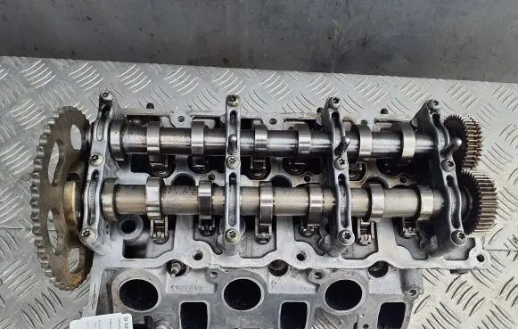 Volkswagen Touareg II Engine head 059353EK