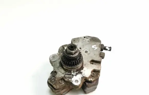 Mercedes-Benz B W245 Fuel injection high pressure pump A6400700701