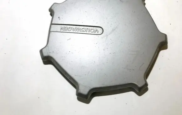 Volkswagen PASSAT B4 Original wheel cap 357601149