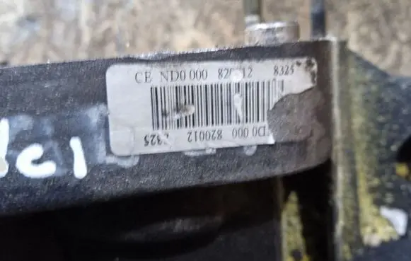 Renault Megane II Manual 5 speed gearbox 8200128325 ND0000