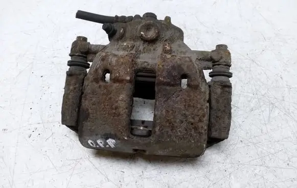Mitsubishi Colt Front brake caliper