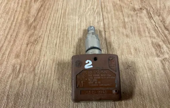 Opel Insignia A Tire pressure sensor 13327259