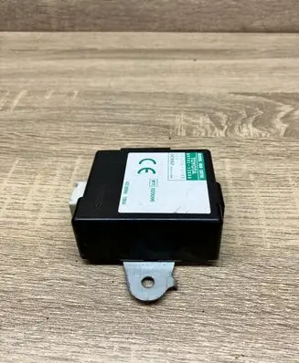 Toyota Corolla Verso E121 Door central lock control unit/module 8974113040 2513000100