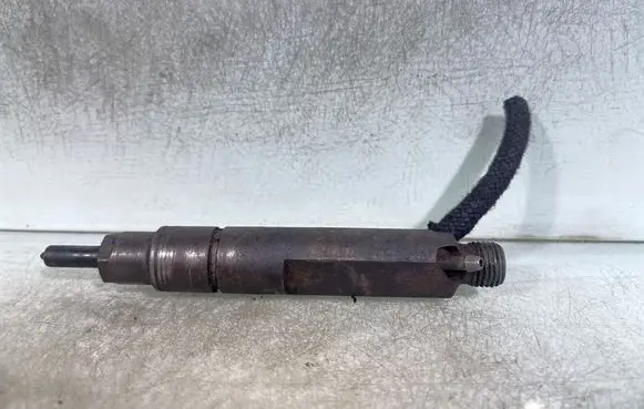 Seat Ibiza III (6L) Fuel injector 028130202p 0432193696 B00
