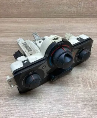 Renault Megane II Climate control unit F666445V 200448
