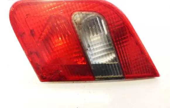 Mitsubishi Carisma Tailgate rear/tail lights 151208